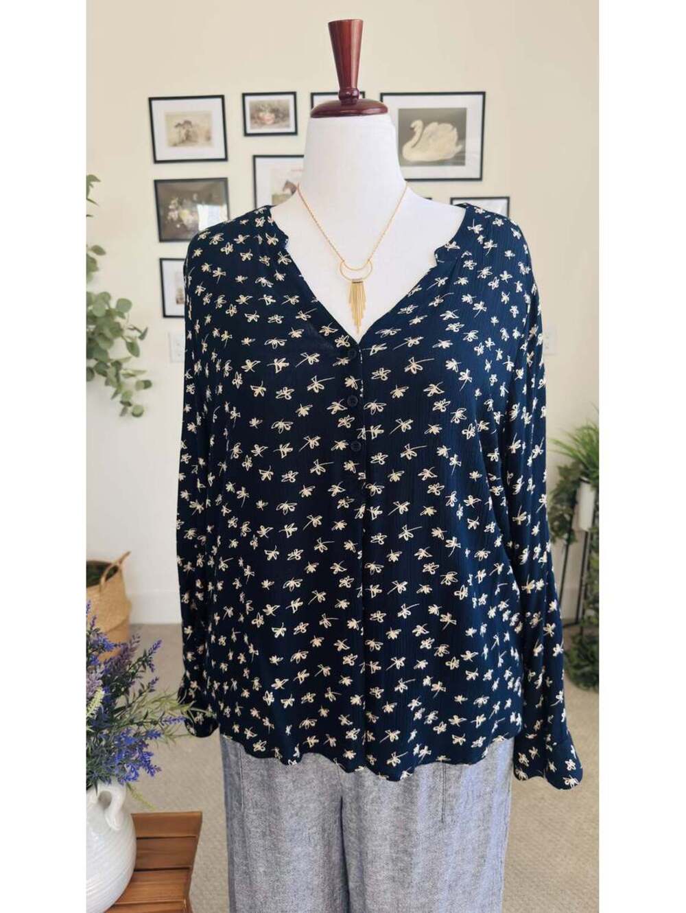 Alexander Jordan Navy Floral Print Blouse - Size XL